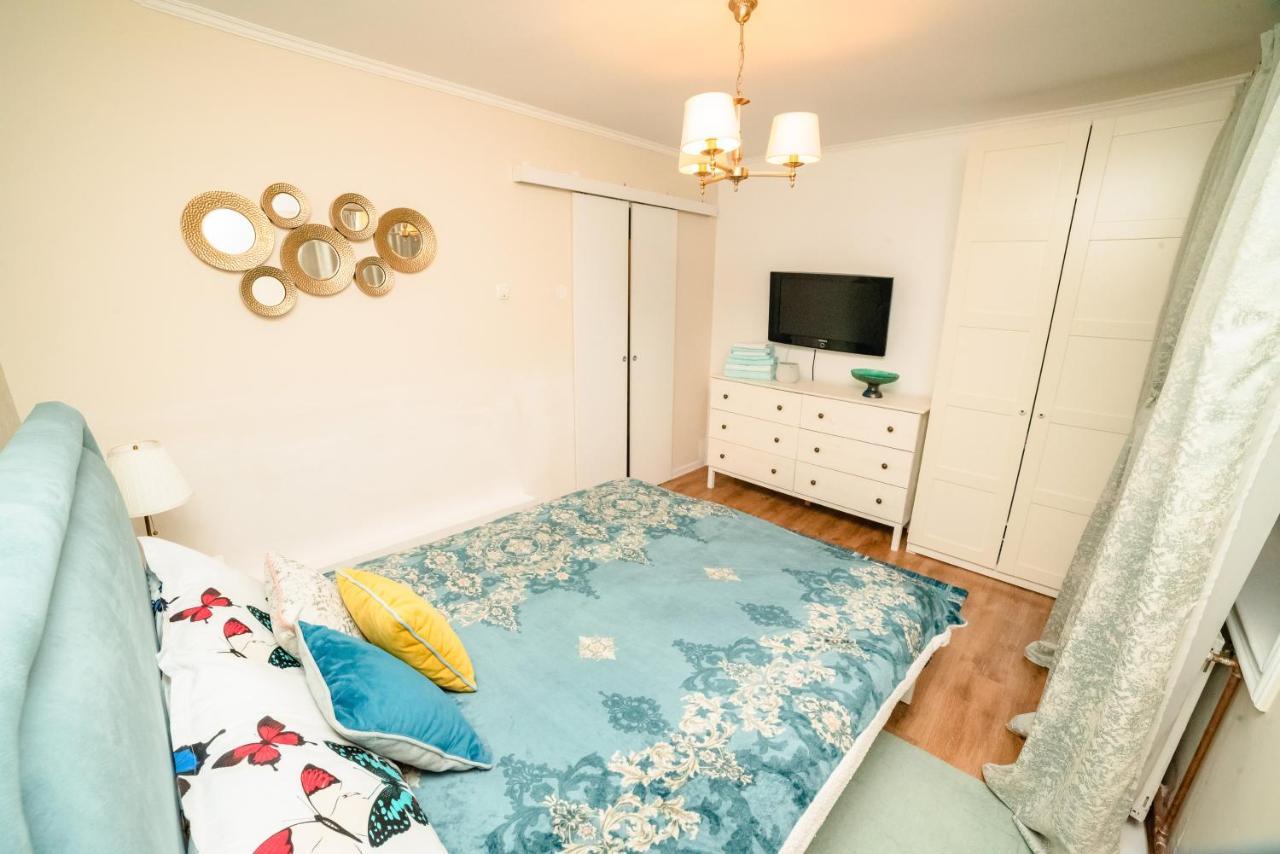 Blue Apartment *